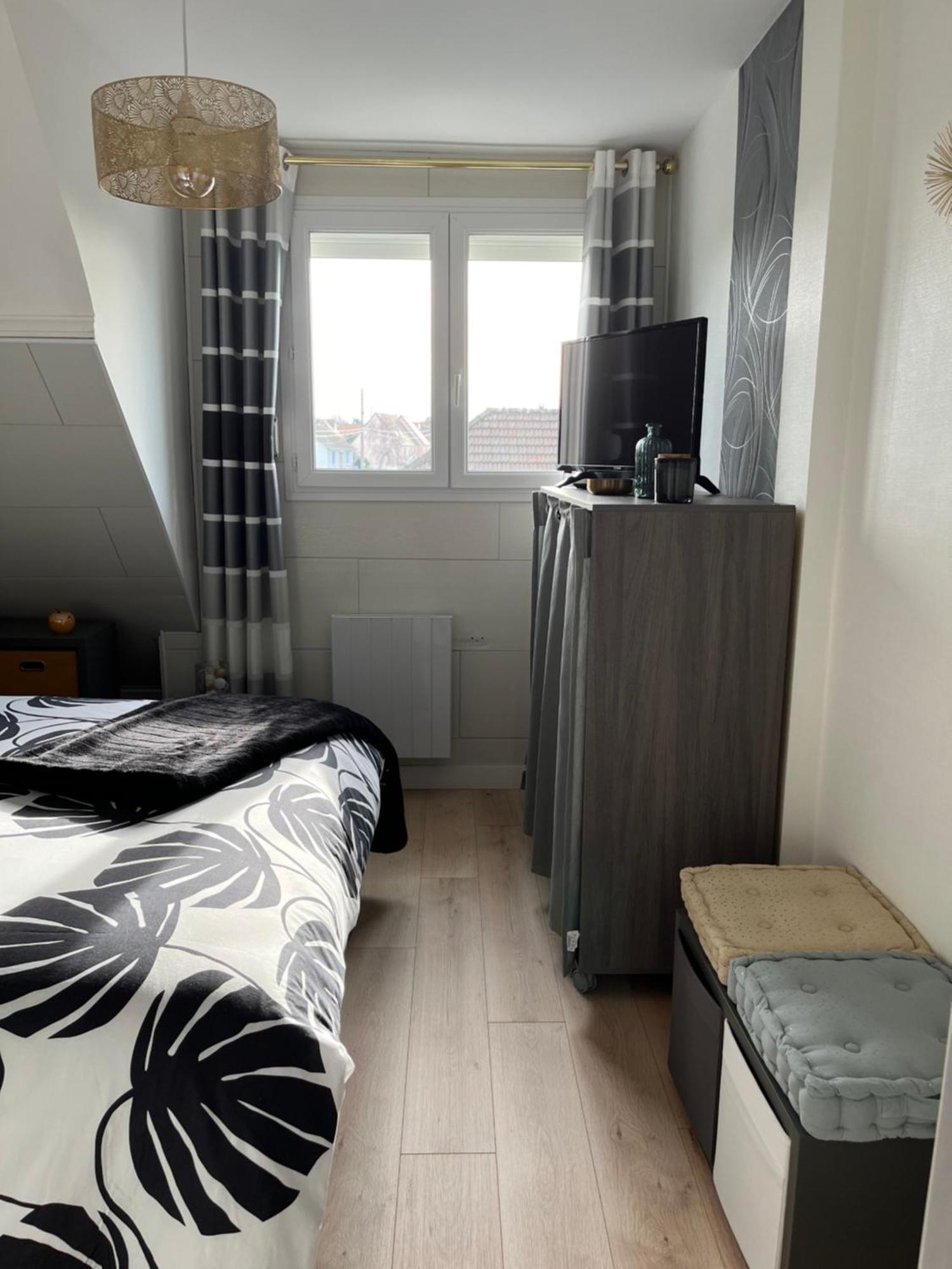 Maison A 700M De La Plage Courseulles-sur-Mer Esterno foto